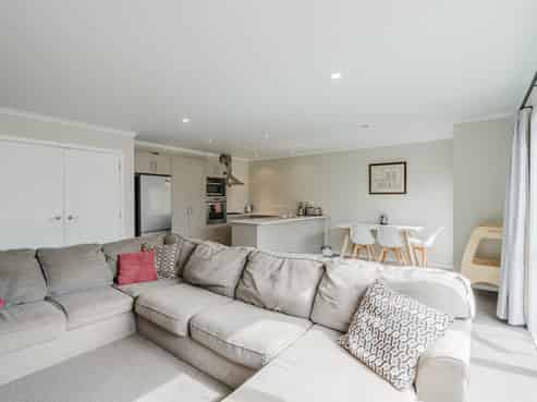 96C Clyde Street, Hamilton East