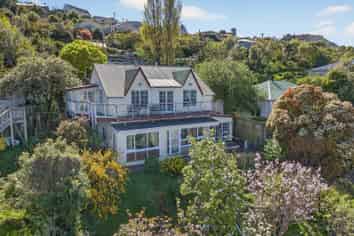 12 Cunningham Terrace, Lyttelton