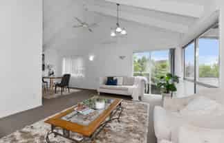 29 Santiago Crescent, Unsworth Heights