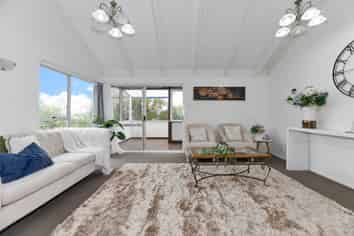 29 Santiago Crescent, Unsworth Heights