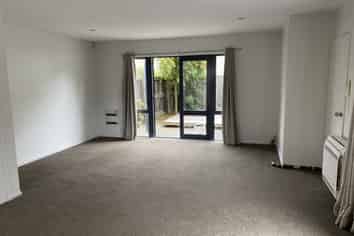 2/90 Picton Avenue , Riccarton