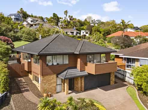 24 Bayside Drive, Browns Bay