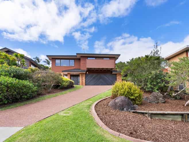 24 Bayside Drive, Browns Bay