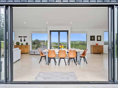 17 Coal Hill Road, Mangawhai