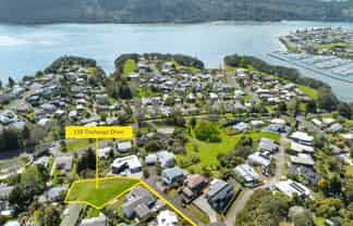 138 Tirohanga Drive, Whangamata