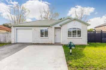 9 Ashmere Lane, Weymouth