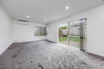 9 Ashmere Lane, Weymouth