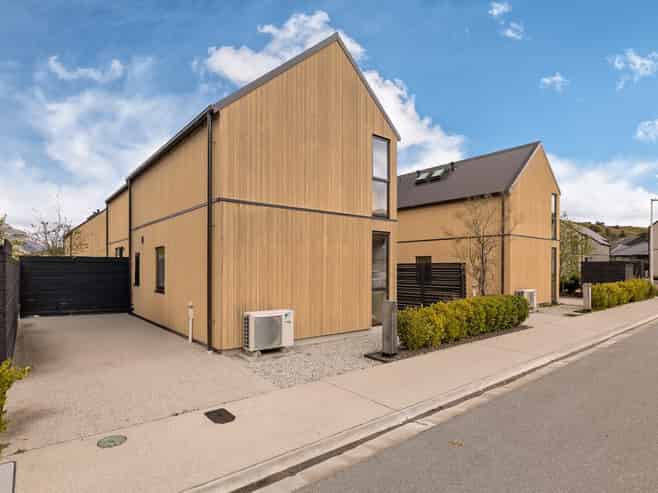 62 Casterway Crescent, Jacks Point