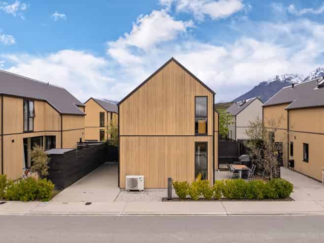 62 Casterway Crescent, Jacks Point