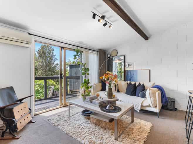 12b Wheeler Place, Upper Vogeltown
