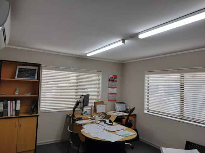 Central Te Rapa workshop with yard