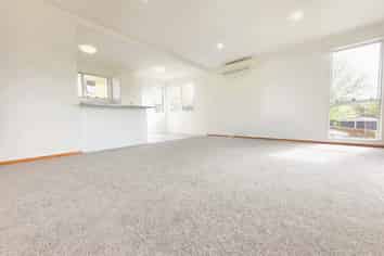 7 Garton Drive, Massey