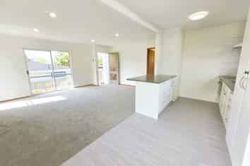 7 Garton Drive, Massey