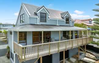 6 Sunrise Boulevard, Snells Beach