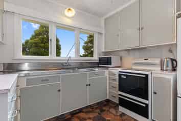 36 Fisher Terrace, KAMO