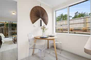 32b Kawau Crescent, Bromley