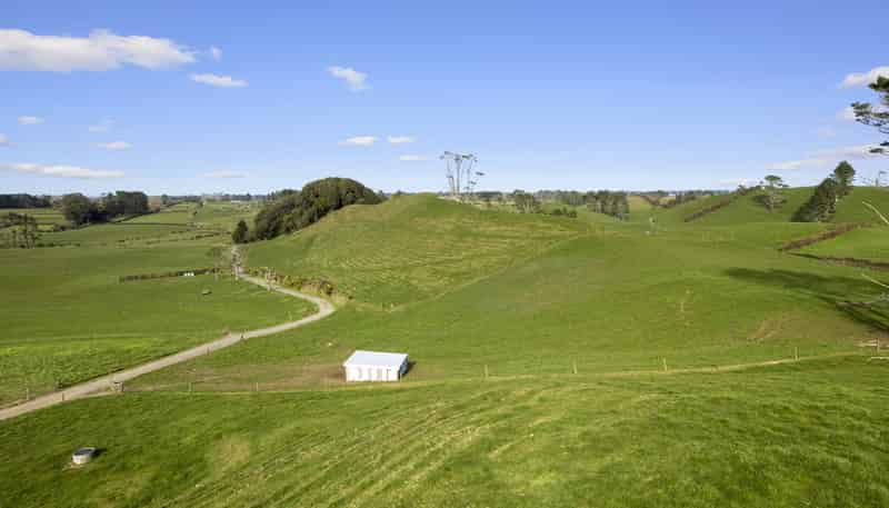 253 Cross Road, Te Popo