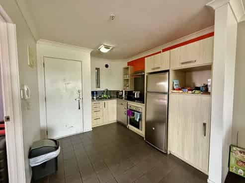 8/15 Minnie Street, Eden Terrace