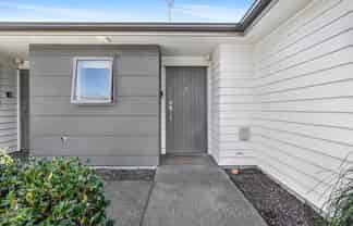 5/5 Jones Crescent, Melville