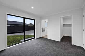 A/30 Hunter Street, Hawera