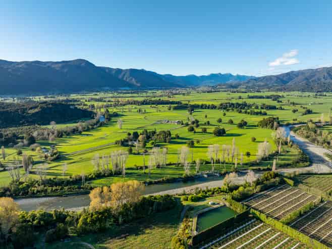 1707-1780 Takaka Valley Highway, Takaka