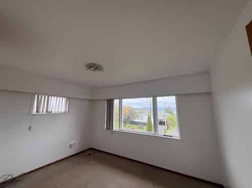 7 Pitcairn Place, Avondale