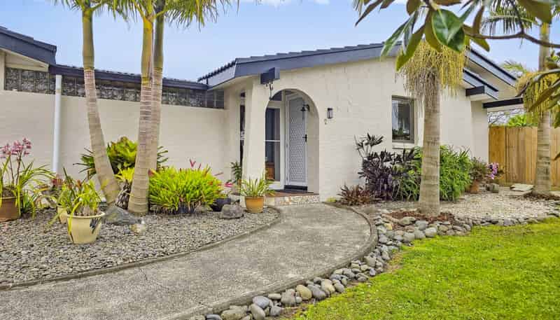 2 Langton Road, Stanmore Bay