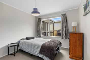 14 Kaitangata Crescent, Kelson