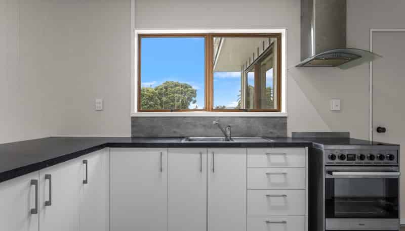 34 Fishermans Drive, Coastlands