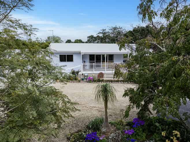 65 Main Road, Kauri