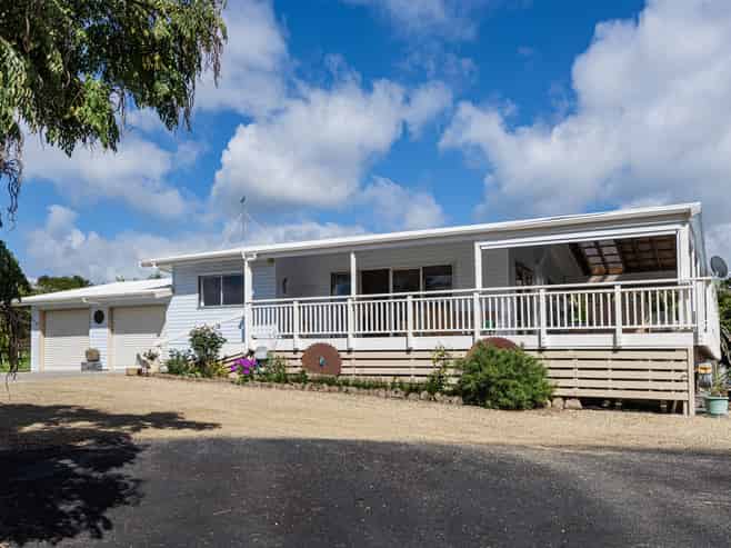 65 Main Road, Kauri
