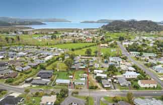 35 Victoria Street, Coromandel