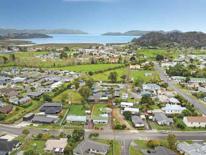 35 Victoria Street, Coromandel