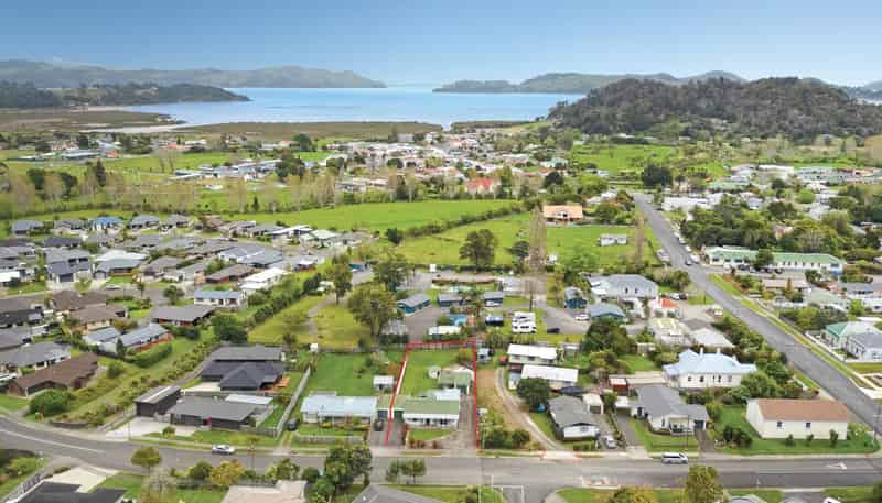 35 Victoria Street, Coromandel