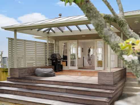 106 Rosier Road, Glen Eden