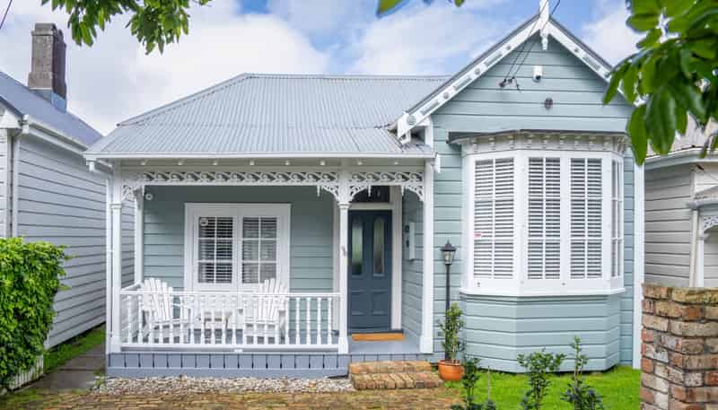 98 Valley Road, Mount Eden
