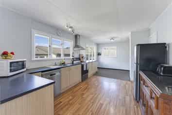 5 Bledisloe Avenue, Stoke