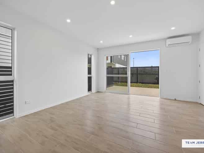 4 Longview Oak Lane, Rosehill