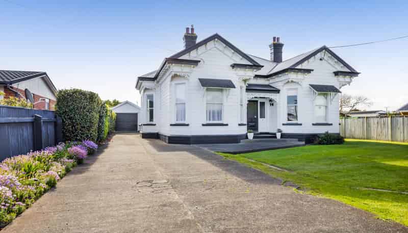 21 Victoria Street, Hawera