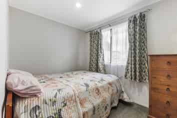 2/331 Weymouth Road, Weymouth