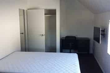 4d/7 Snead Place, Hillcrest