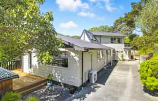 92 Leinster Avenue, Raumati South