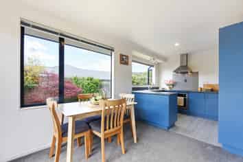 15 Appaloosa Avenue, Richmond