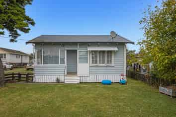 114 Richard Street, Opotiki