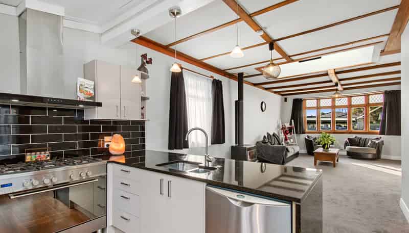 6 Heath Grove, Waiwhetu