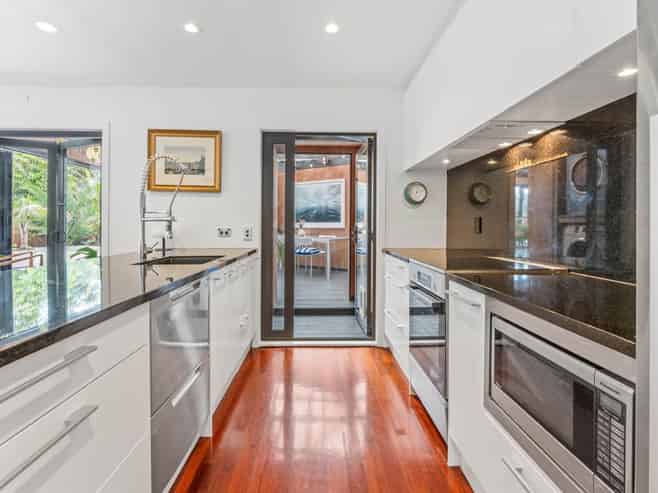 41A Lake Road, Northcote