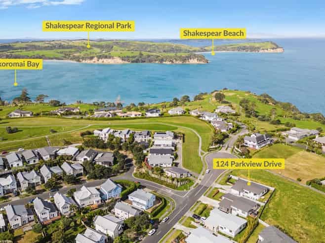 124 Parkview Drive, Gulf Harbour