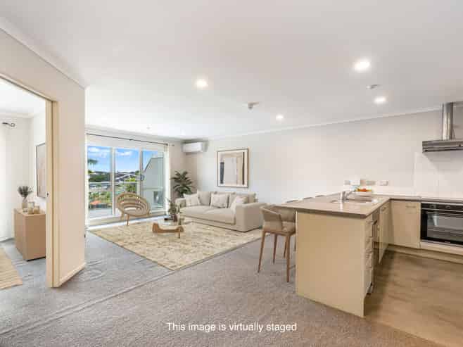 19/340 Gulf Harbour Drive, Gulf Harbour