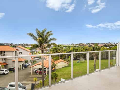 19/340 Gulf Harbour Drive, Gulf Harbour