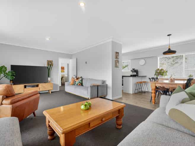 3/8 Wolsley Avenue, Milford